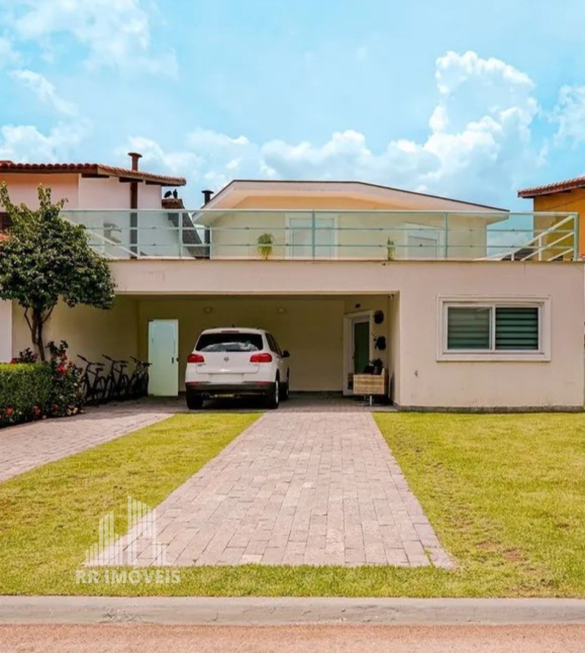 Casa, 4 quartos, 234 m² - Foto 1