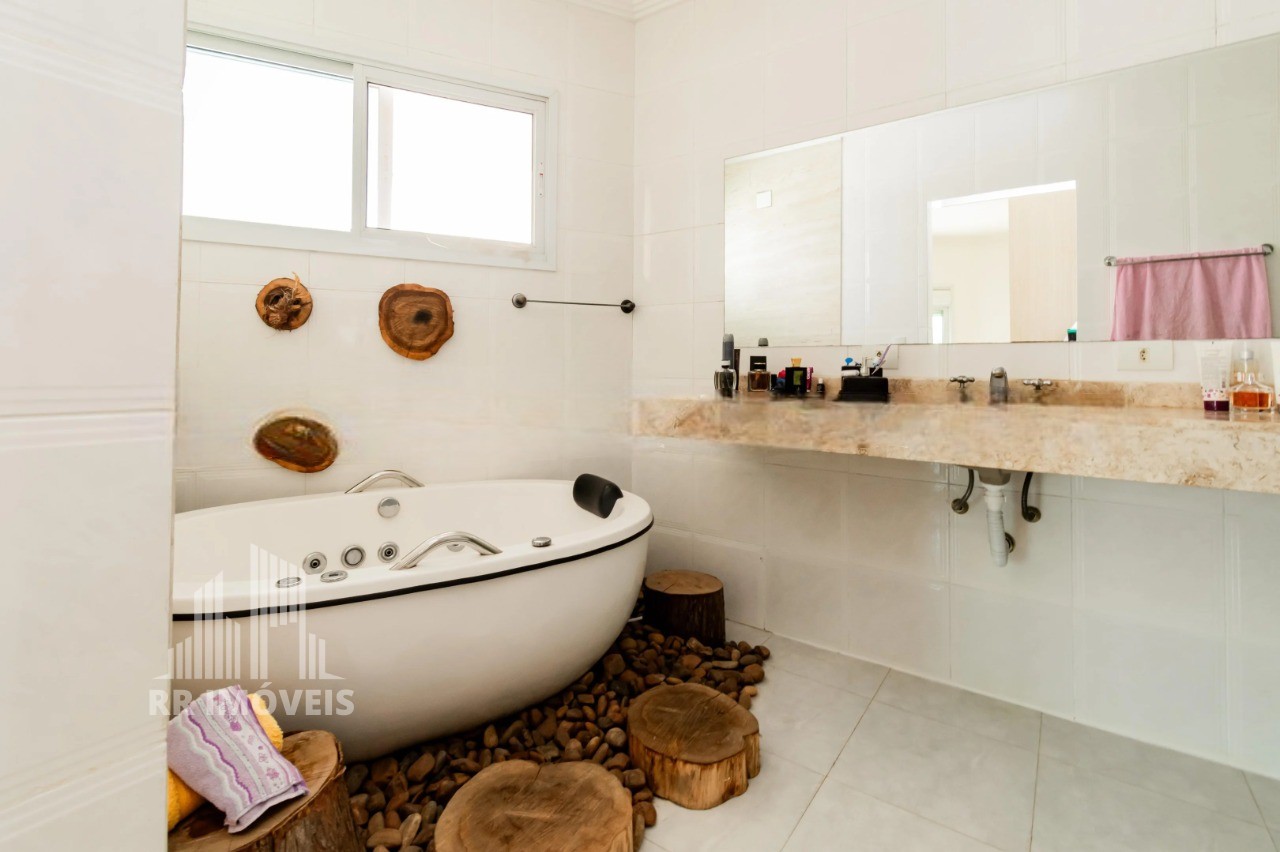 Casa, 4 quartos, 234 m² - Foto 27