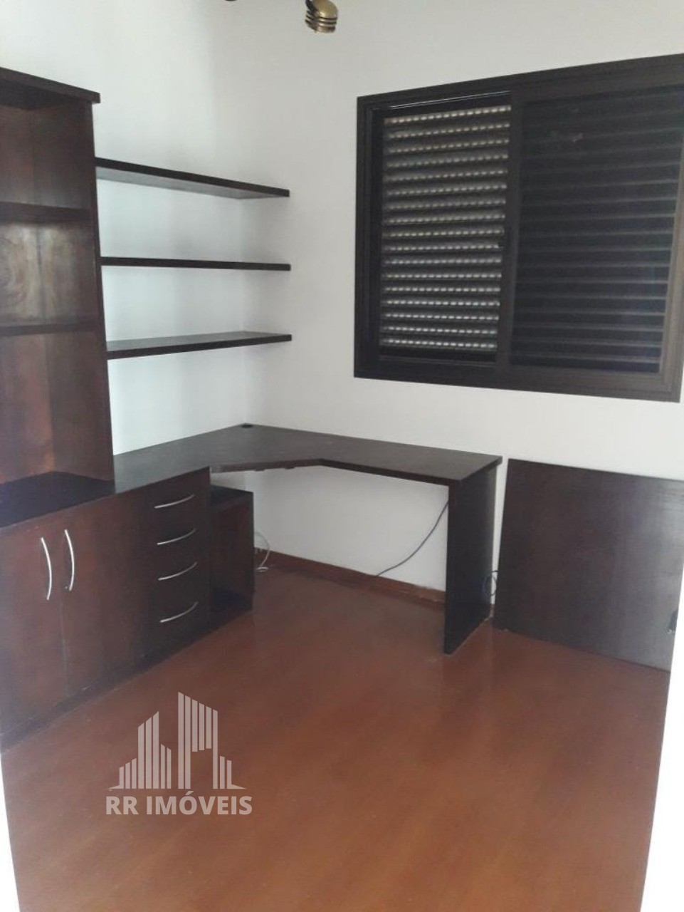 Apartamento para alugar com 3 quartos, 75m² - Foto 11