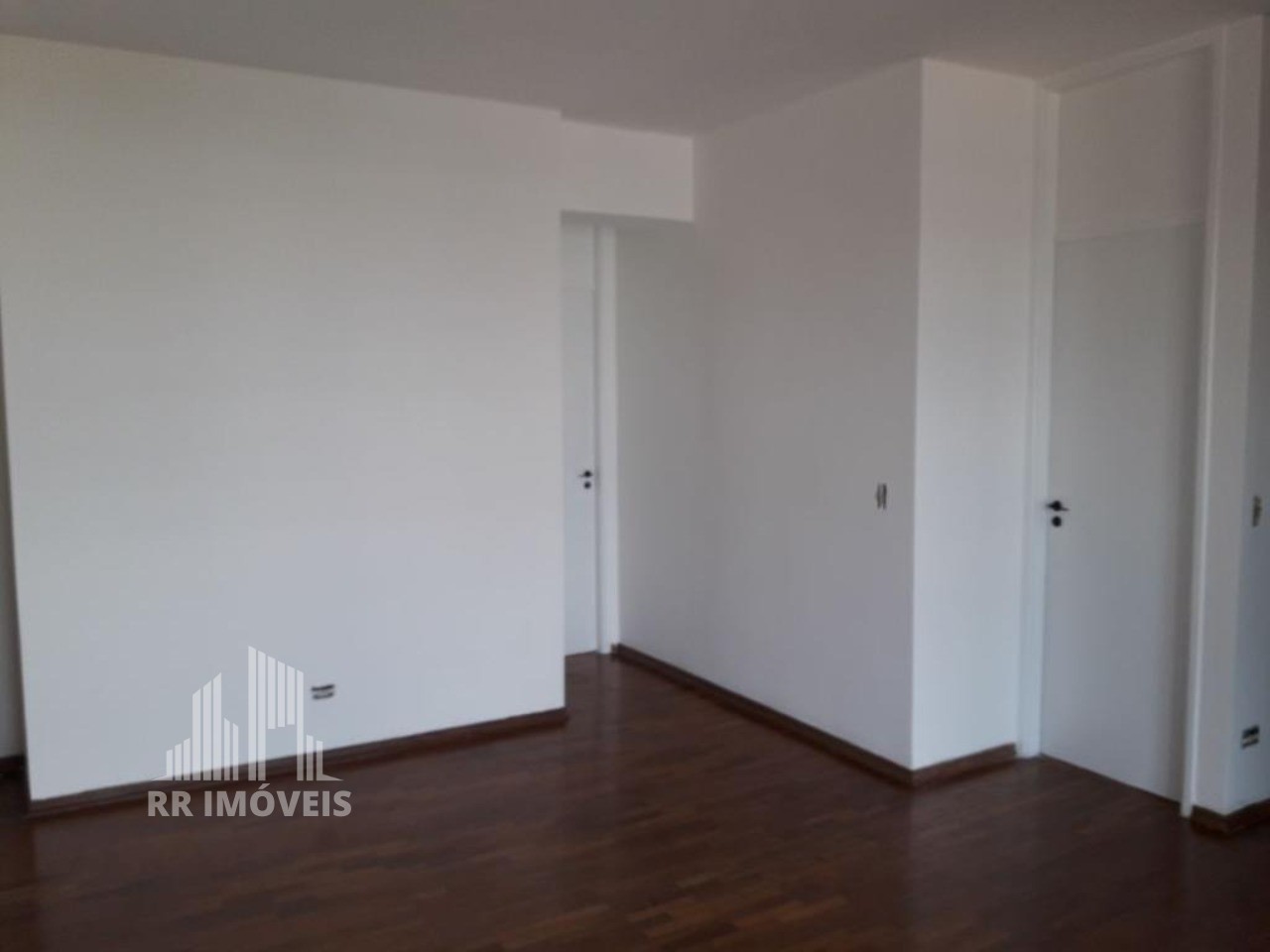 Apartamento para alugar com 3 quartos, 75m² - Foto 9