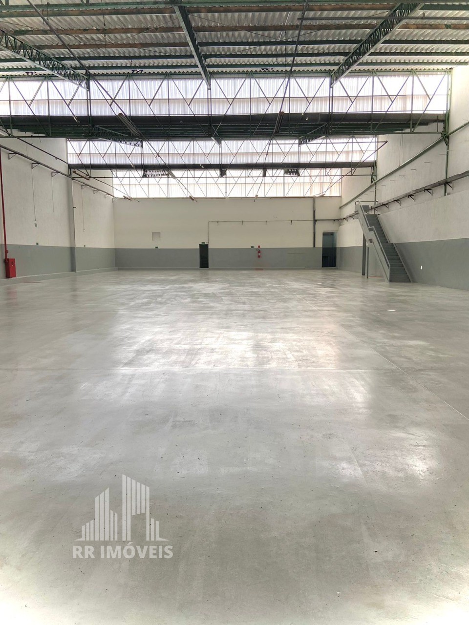 Depósito-Galpão, 1179 m² - Foto 1