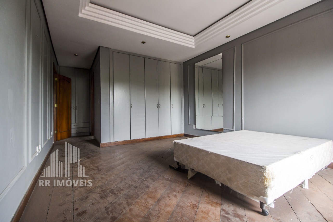 Casa à venda com 4 quartos, 635m² - Foto 18