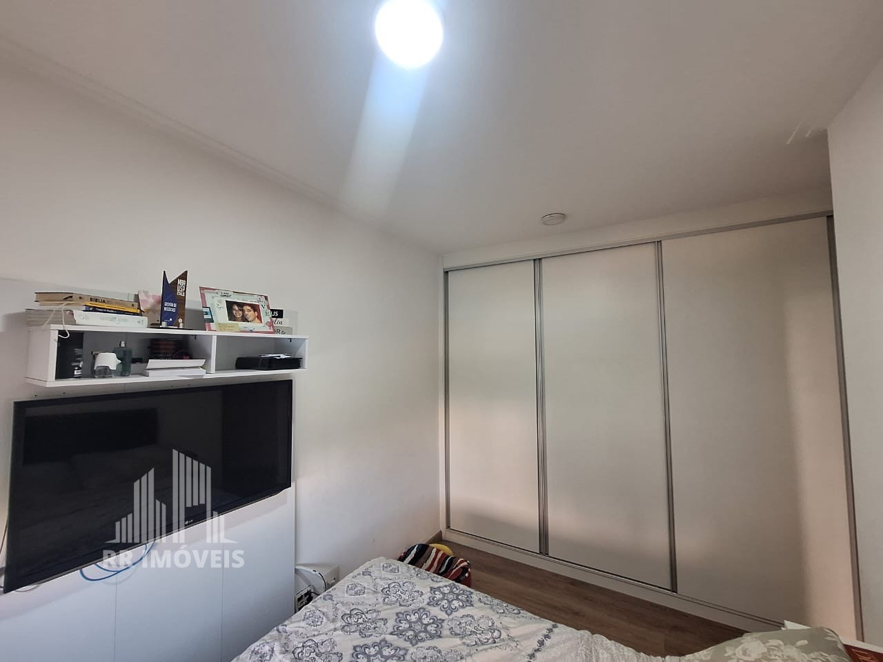 Apartamento à venda com 2 quartos, 76m² - Foto 10