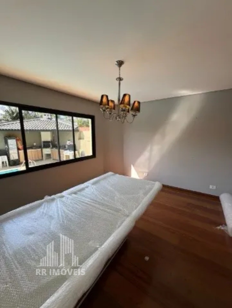 Casa à venda com 4 quartos, 350m² - Foto 7