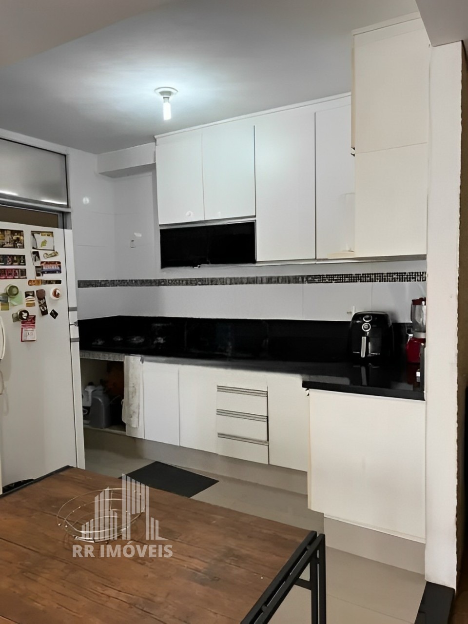 Apartamento à venda com 2 quartos, 61m² - Foto 6