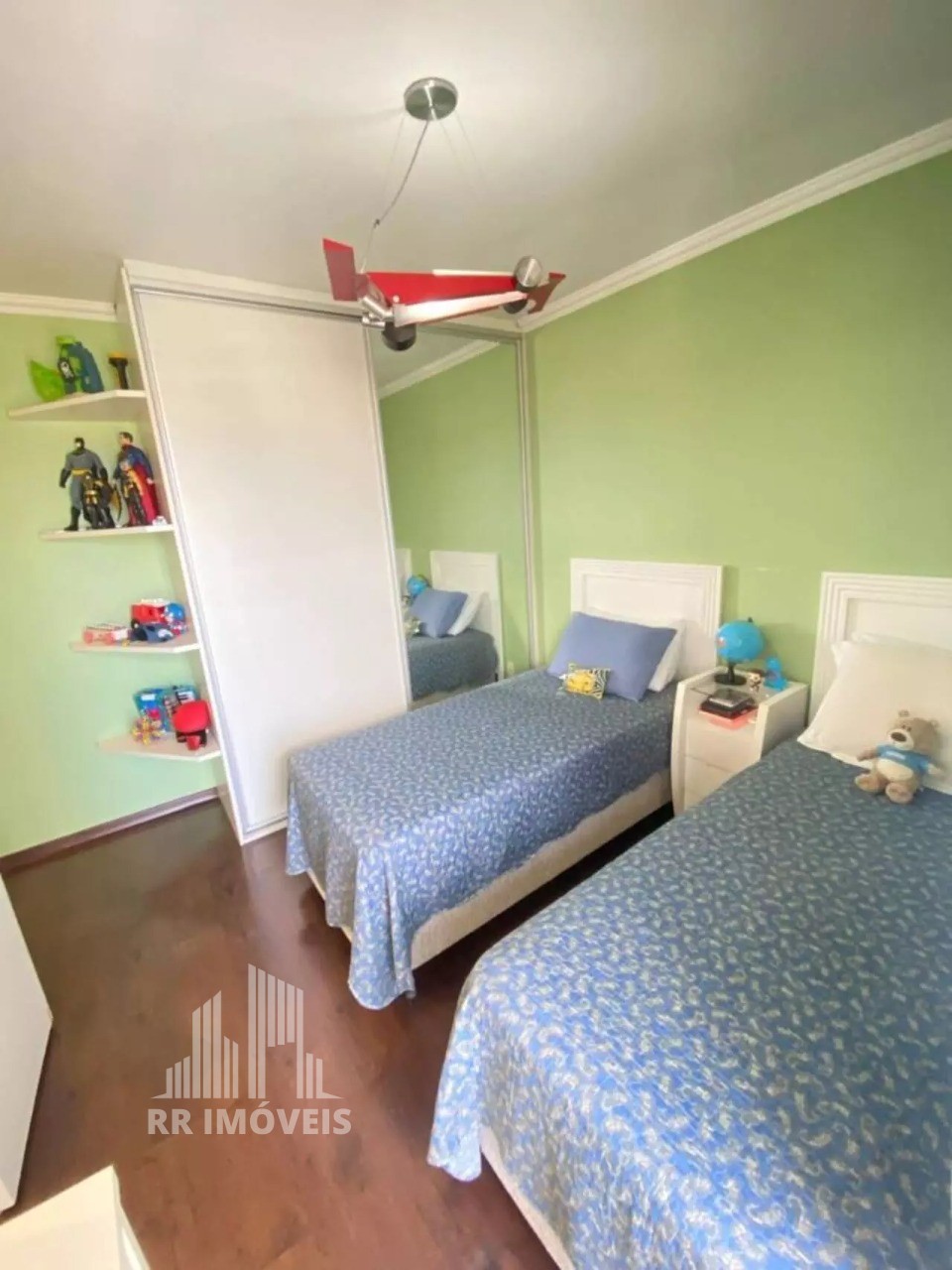 Apartamento à venda com 3 quartos, 170m² - Foto 18