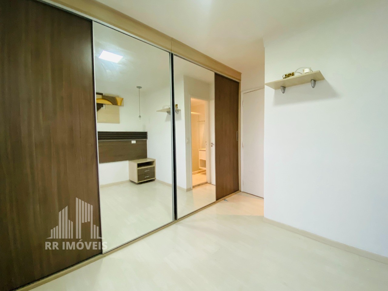 Apartamento à venda com 3 quartos, 80m² - Foto 23