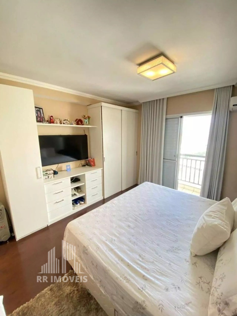 Apartamento à venda com 3 quartos, 170m² - Foto 11