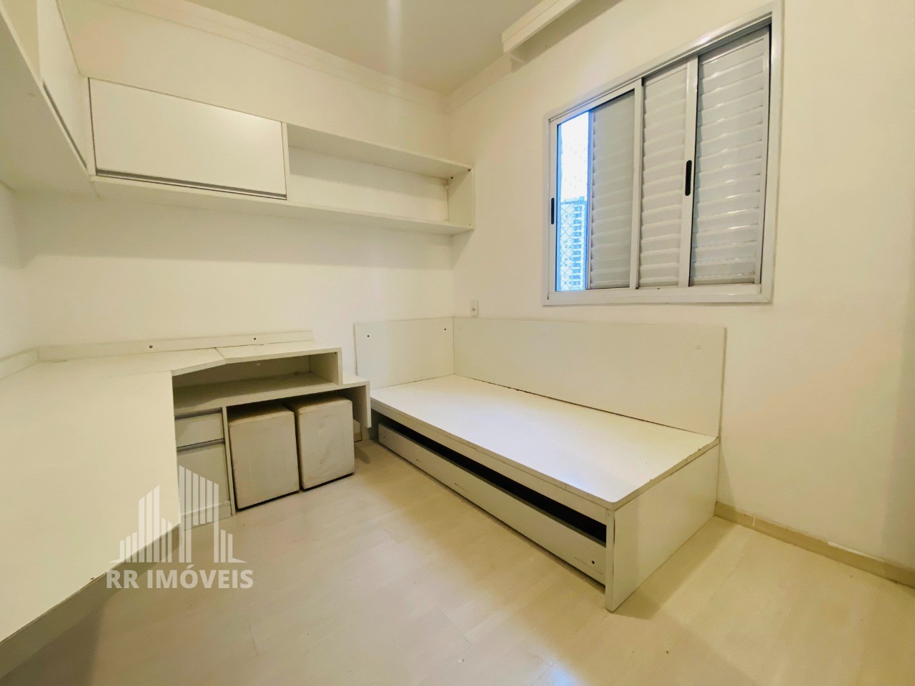 Apartamento à venda com 3 quartos, 80m² - Foto 21