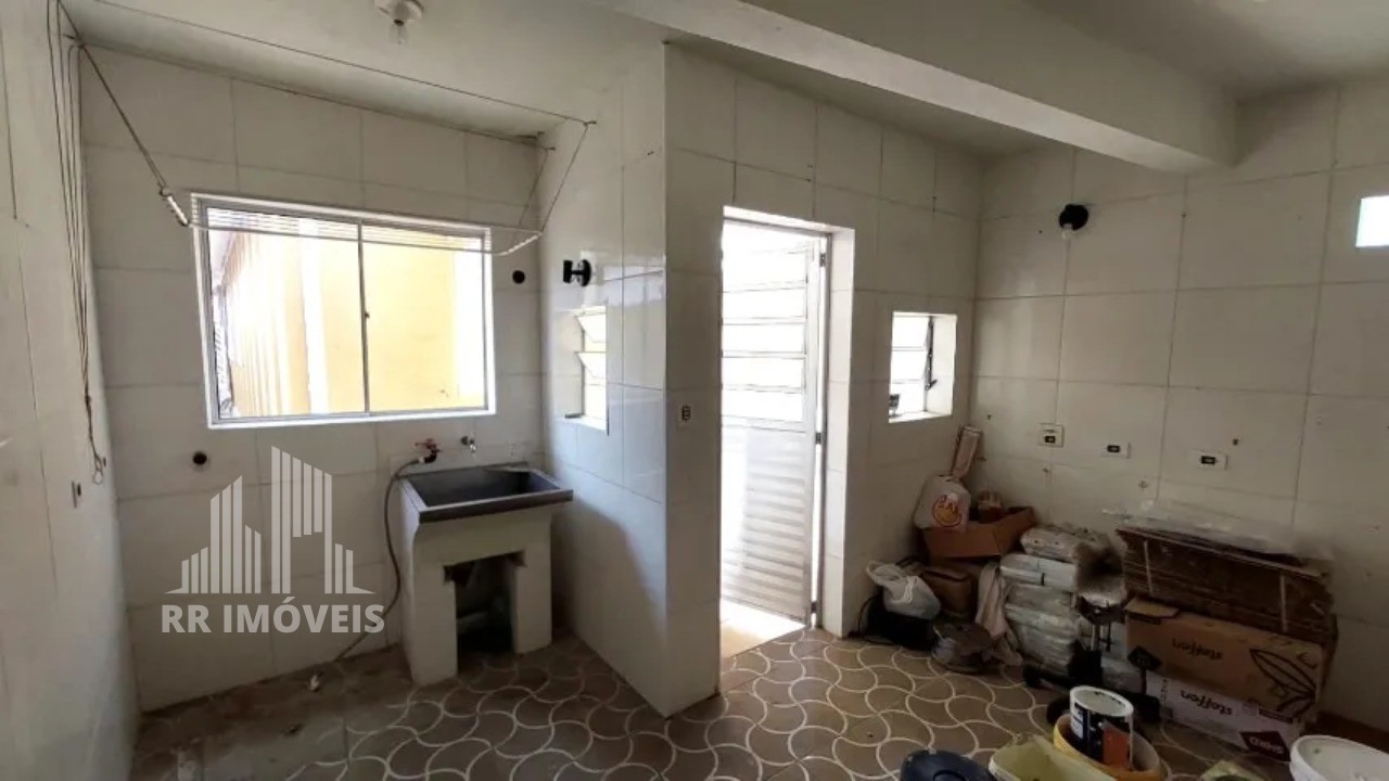 Casa à venda com 3 quartos, 230m² - Foto 16