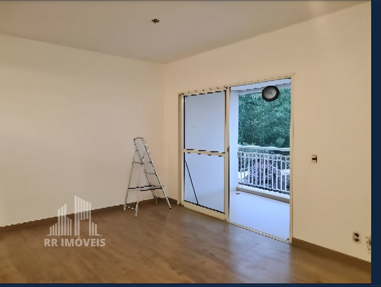 Apartamento à venda com 2 quartos, 82m² - Foto 4