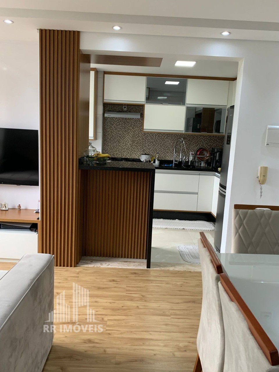 Apartamento à venda com 2 quartos, 60m² - Foto 5