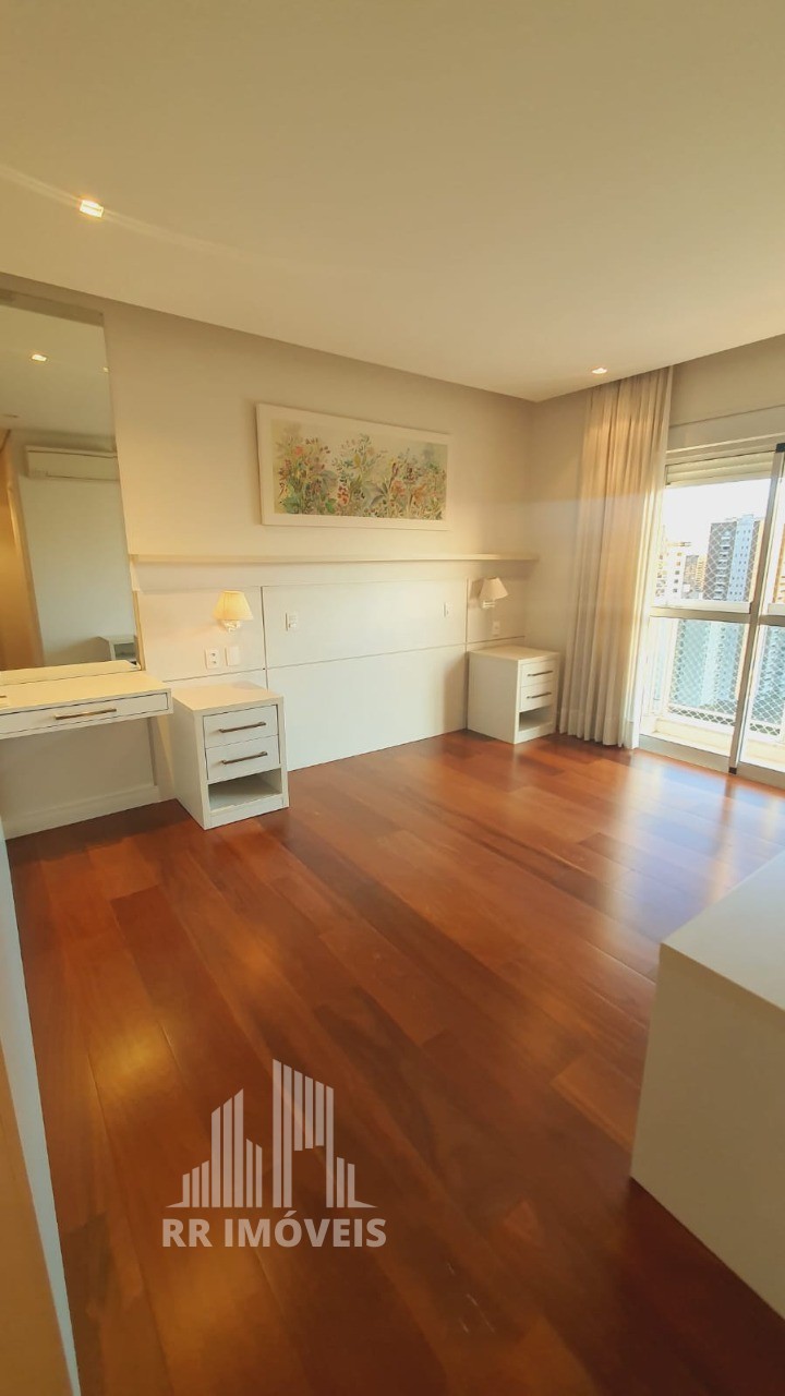 Apartamento para alugar com 3 quartos, 243m² - Foto 24