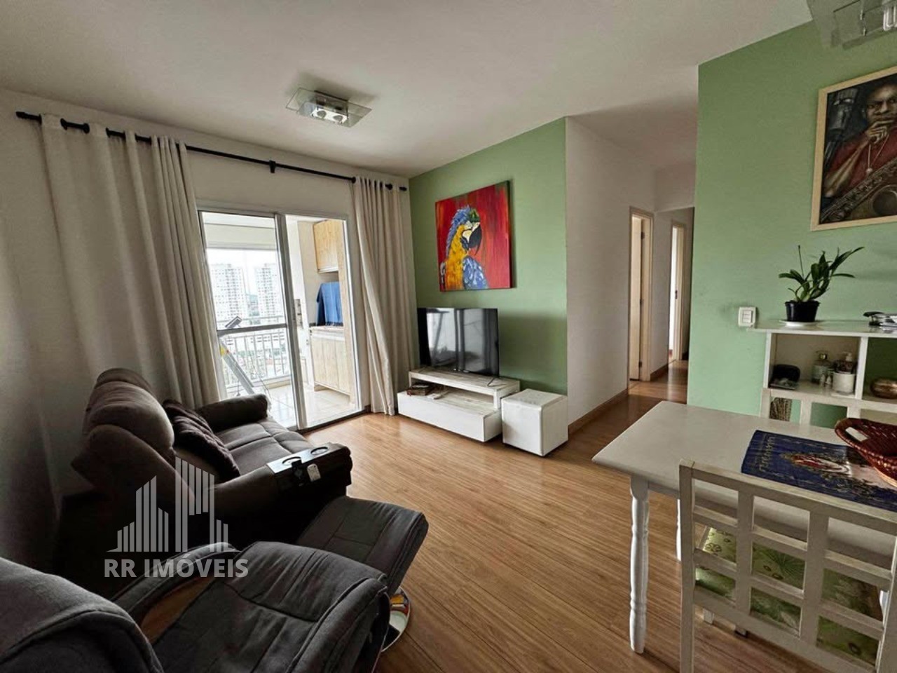 Apartamento à venda com 3 quartos, 85m² - Foto 1