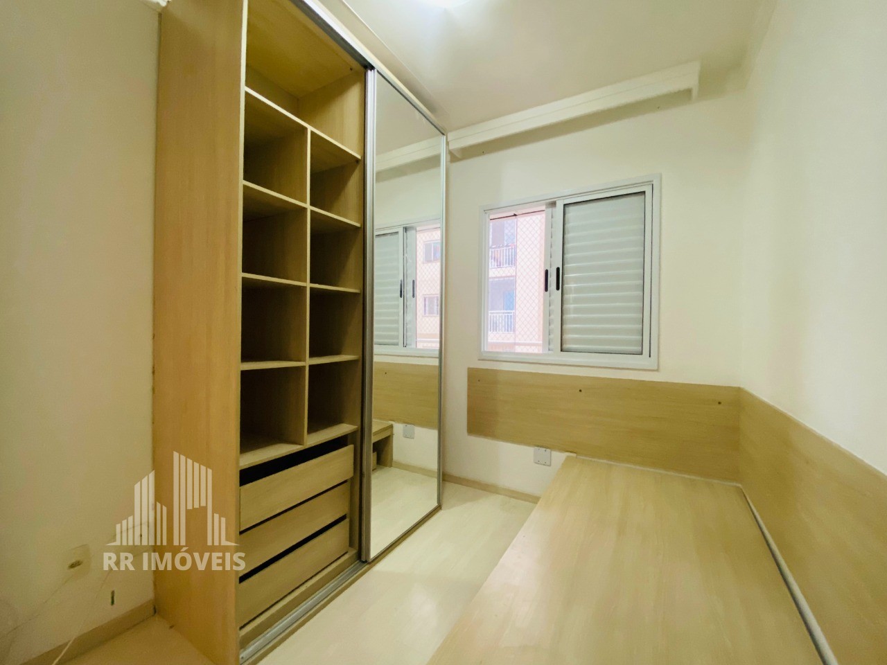 Apartamento à venda com 3 quartos, 80m² - Foto 17