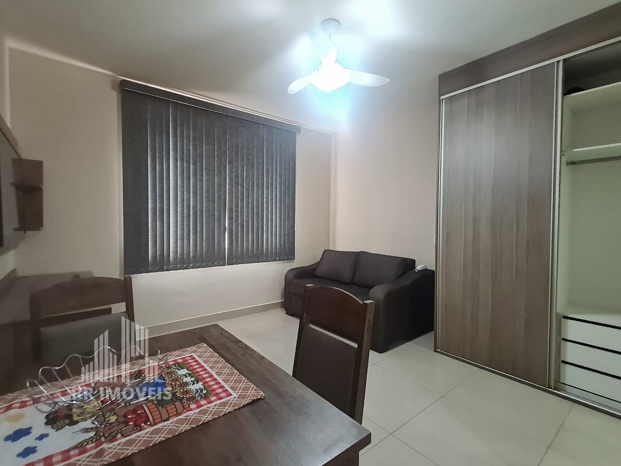 Apartamento à venda com 1 quarto, 26m² - Foto 4