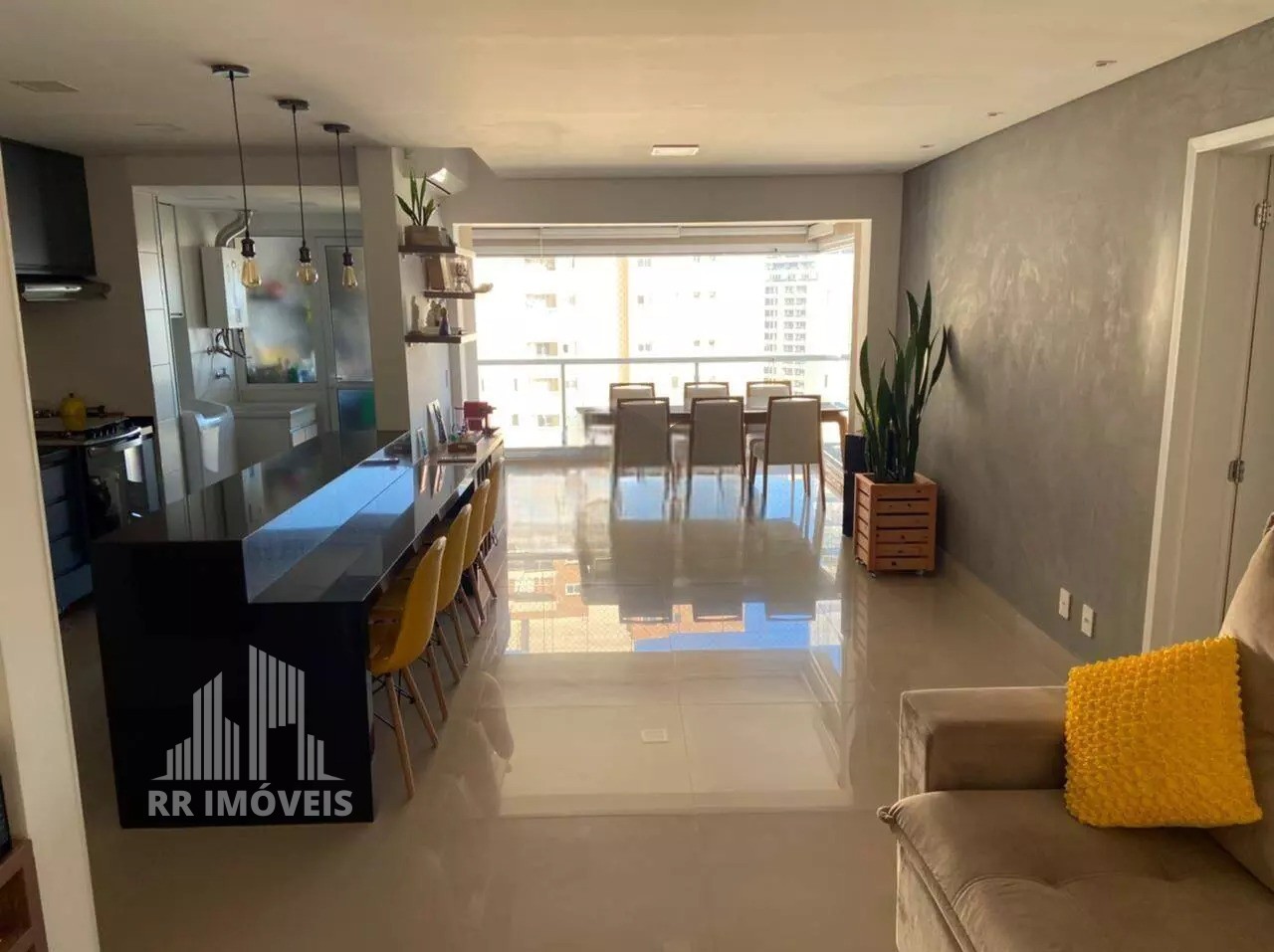 Apartamento à venda com 3 quartos, 105m² - Foto 3