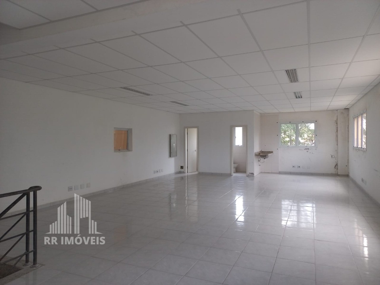 Depósito-Galpão-Armazém para alugar, 1000m² - Foto 13