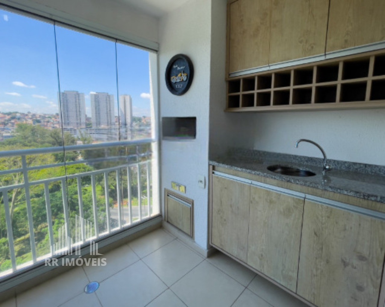 Apartamento à venda com 3 quartos, 85m² - Foto 3