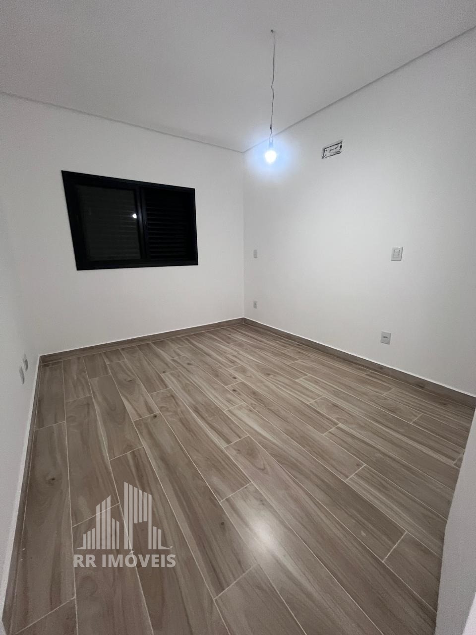 Casa à venda com 4 quartos, 289m² - Foto 18