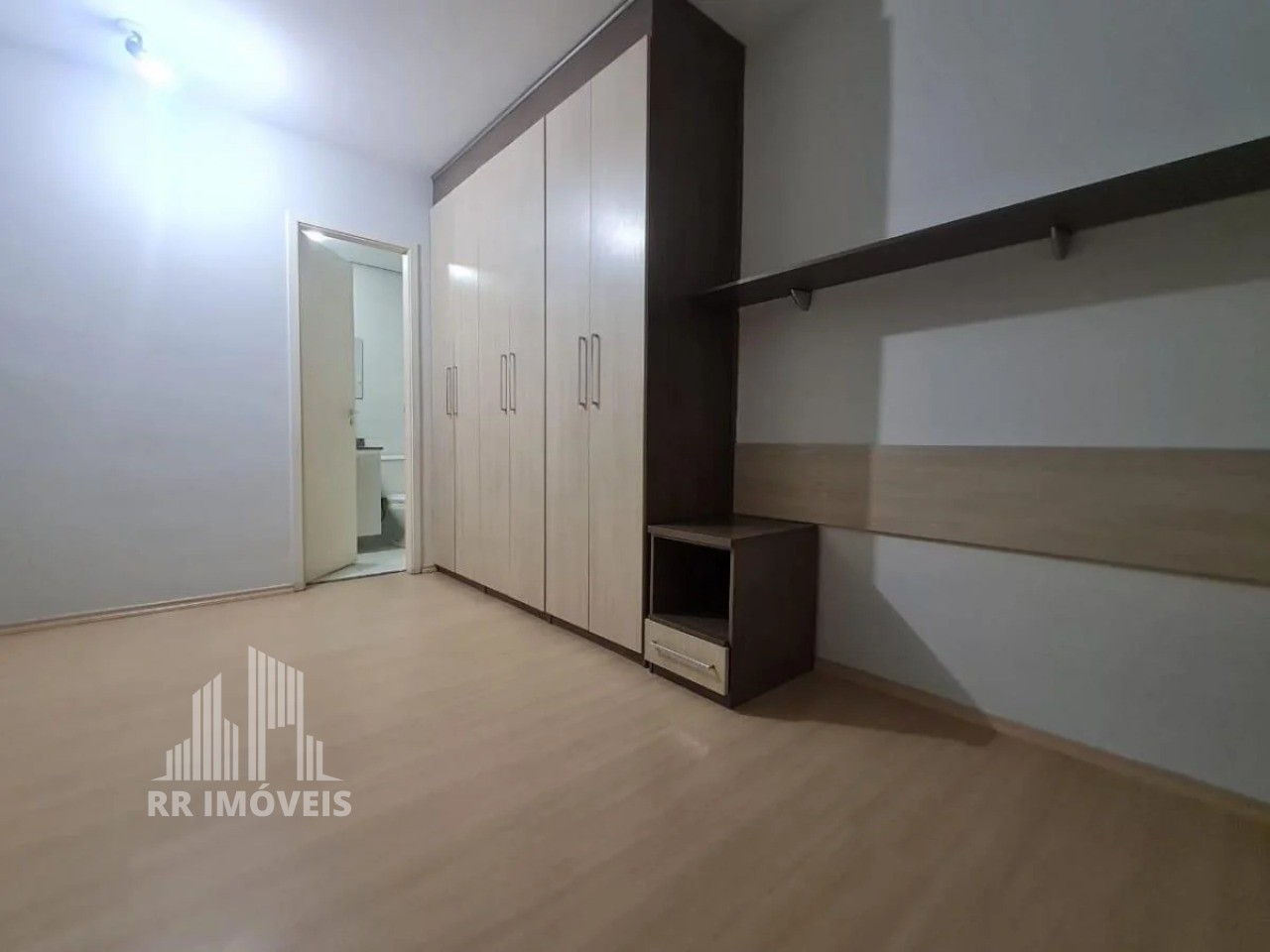 Apartamento para alugar com 2 quartos, 60m² - Foto 13