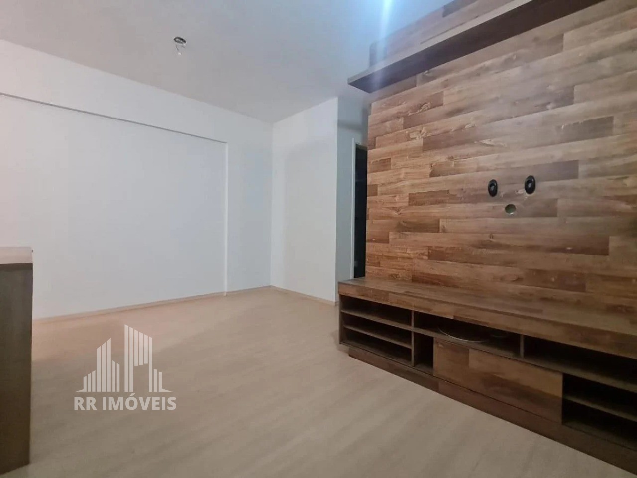 Apartamento para alugar com 2 quartos, 60m² - Foto 5