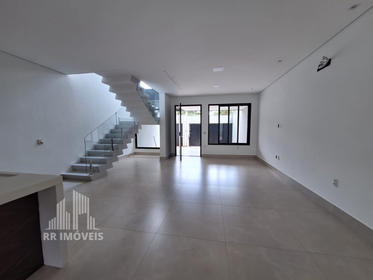 Casa, 3 quartos, 188 m² - Foto 1