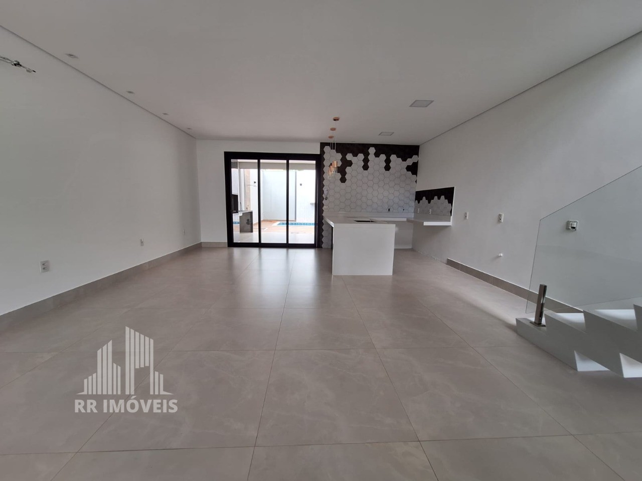 Casa, 3 quartos, 188 m² - Foto 2