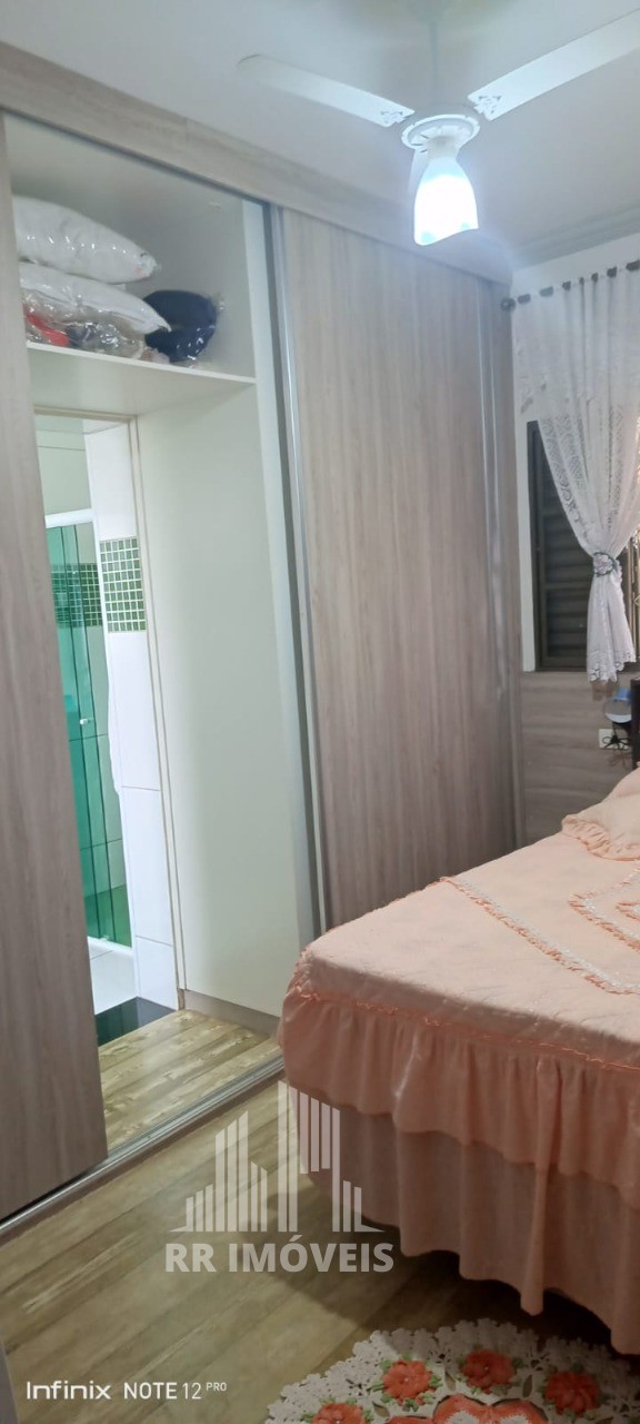Casa, 2 quartos, 250 m² - Foto 13