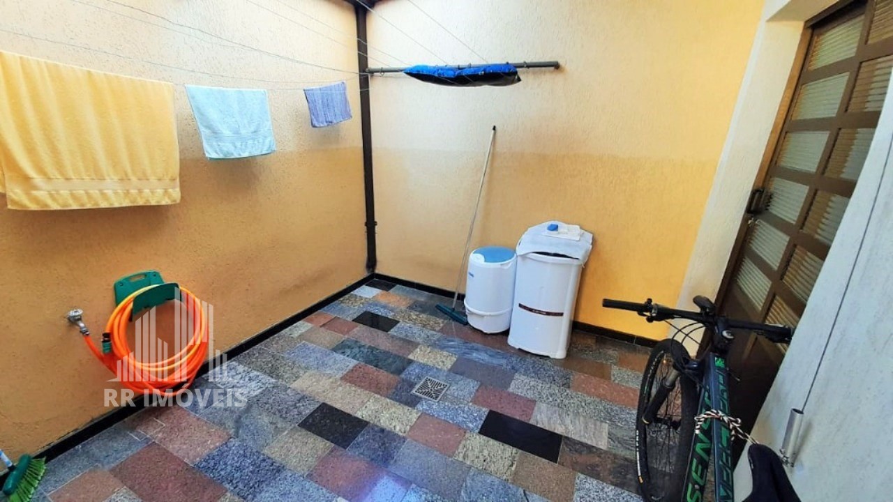Casa, 3 quartos, 190 m² - Foto 25