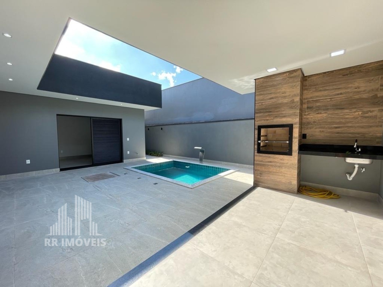 Casa, 3 quartos, 211 m² - Foto 3