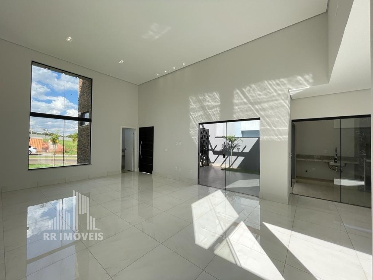 Casa, 3 quartos, 183 m² - Foto 2
