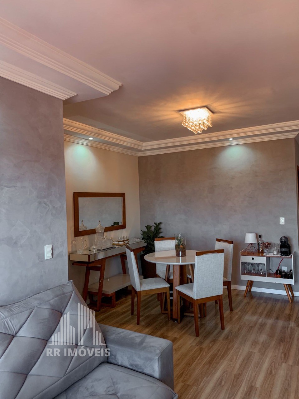 Apartamento, 3 quartos, 77 m² - Foto 1