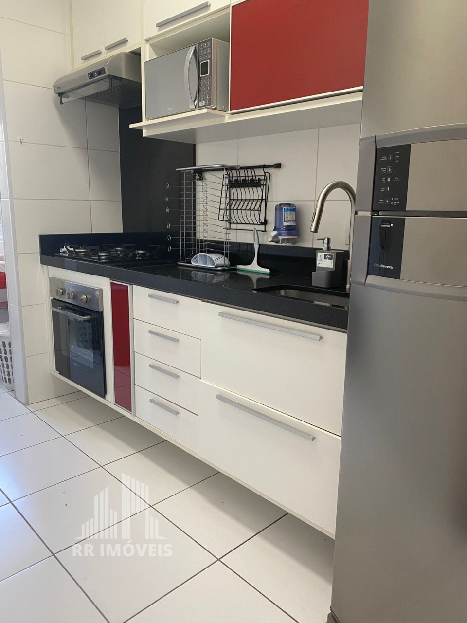 Apartamento para alugar com 2 quartos, 68m² - Foto 3