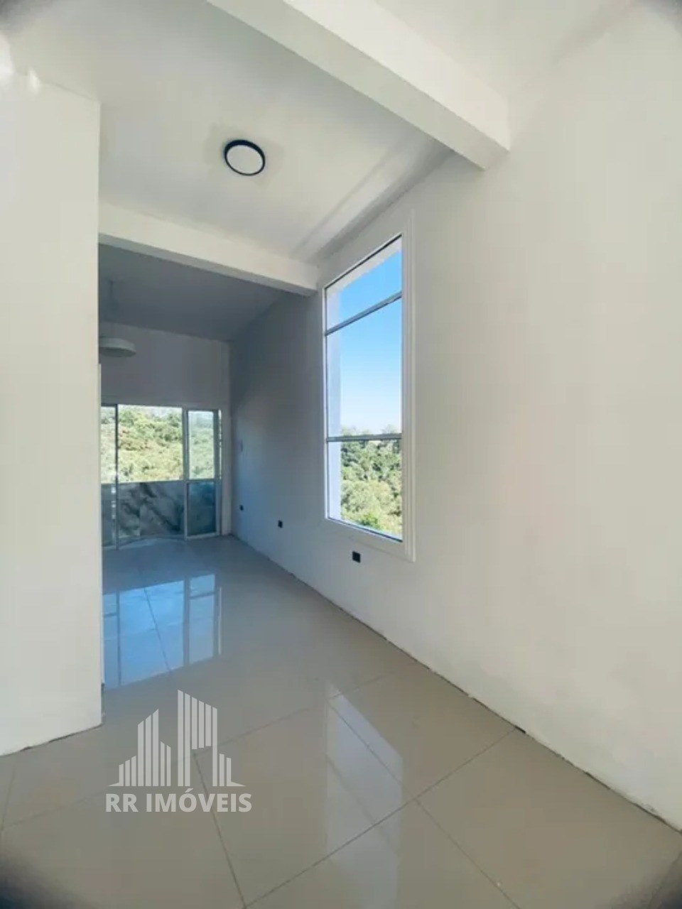 Casa à venda com 3 quartos, 320m² - Foto 6