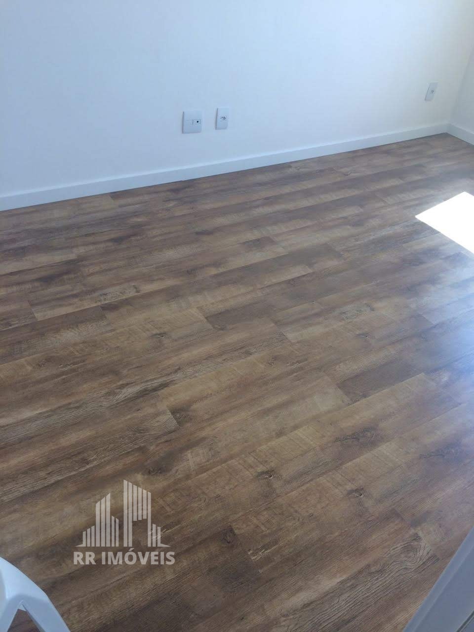 Apartamento para alugar com 2 quartos, 68m² - Foto 12