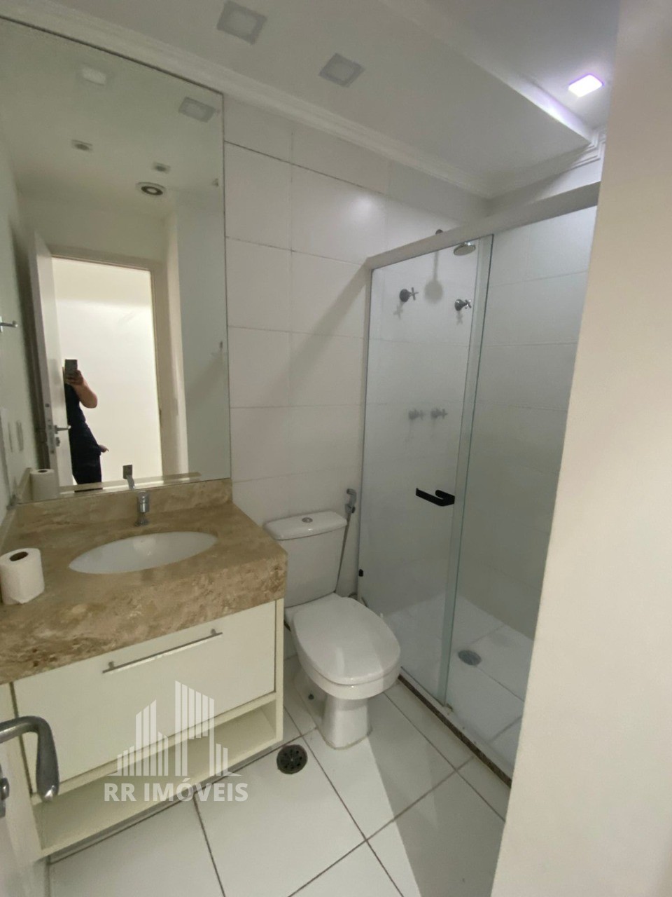 Apartamento para alugar com 2 quartos, 68m² - Foto 10