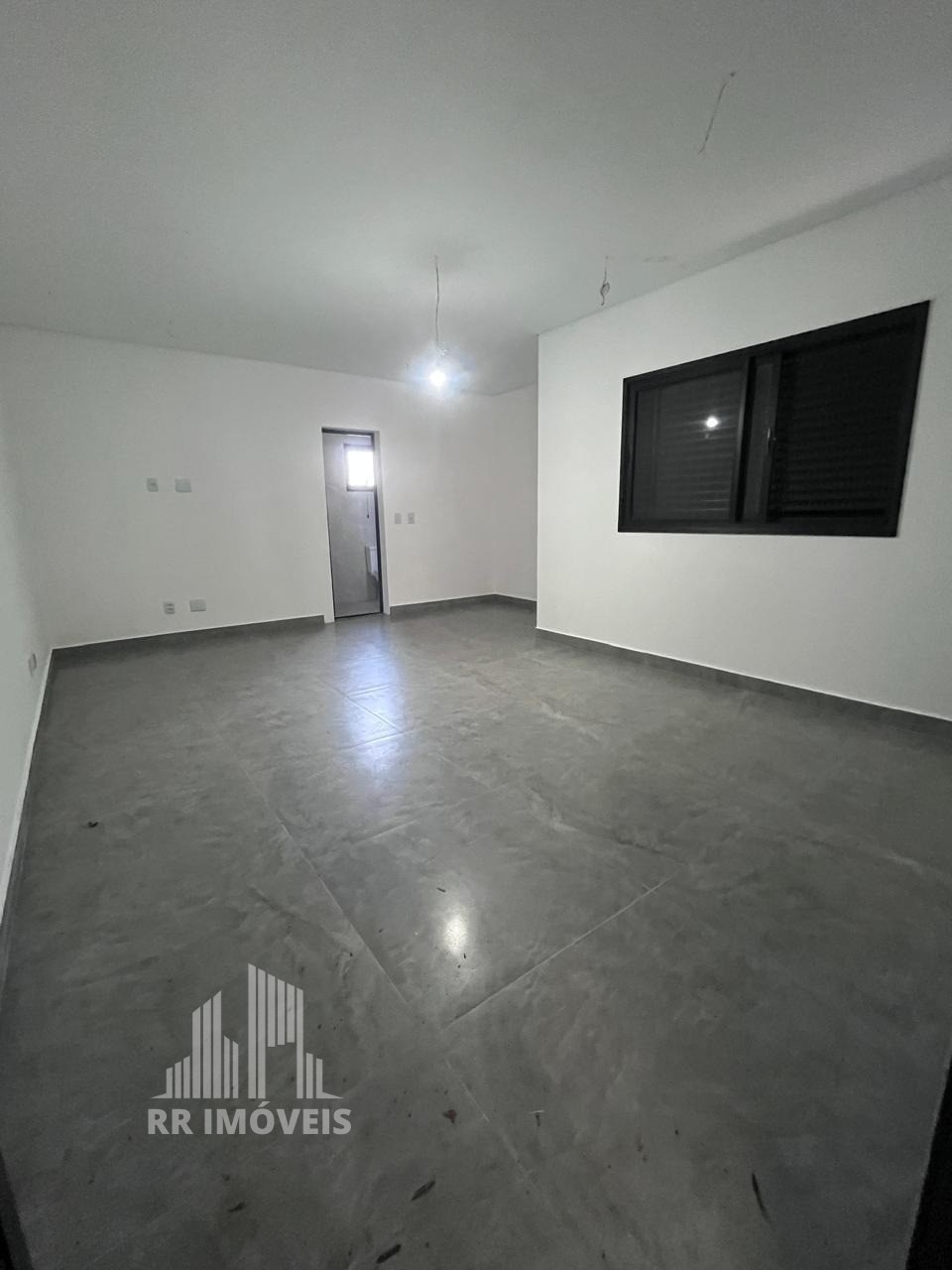 Casa à venda com 4 quartos, 289m² - Foto 11