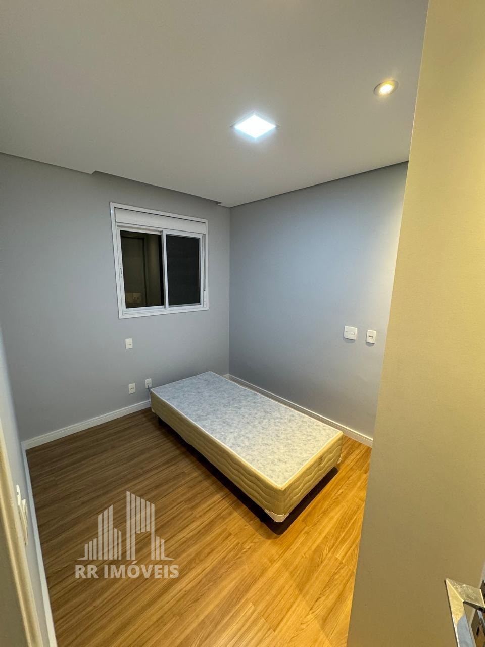 Apartamento para alugar com 3 quartos, 81m² - Foto 21