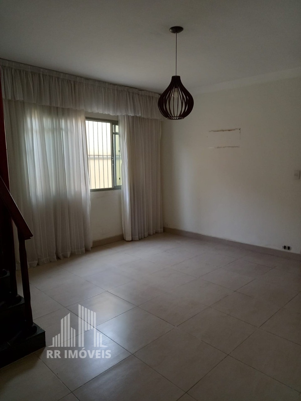 Casa à venda com 3 quartos, 136m² - Foto 4