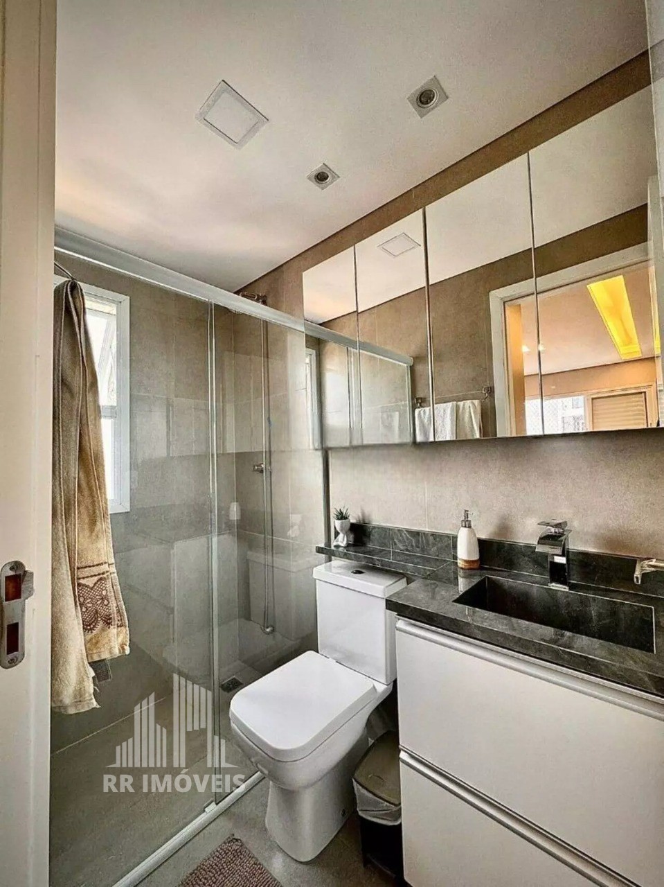 Apartamento à venda com 2 quartos, 63m² - Foto 9