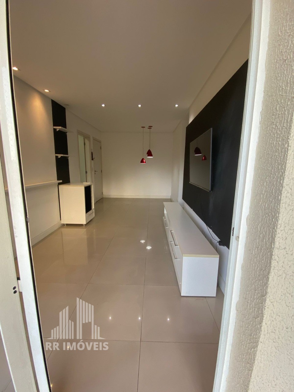 Apartamento para alugar com 2 quartos, 68m² - Foto 6