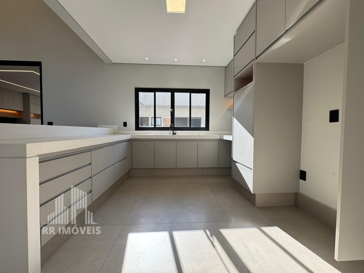 Casa, 3 quartos, 280 m² - Foto 32