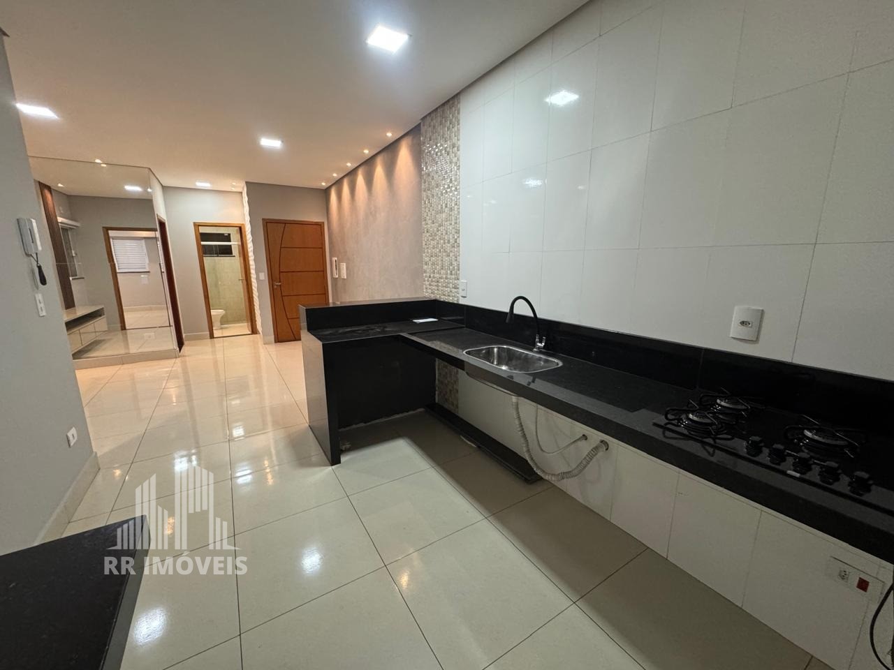 Apartamento, 2 quartos, 68 m² - Foto 1