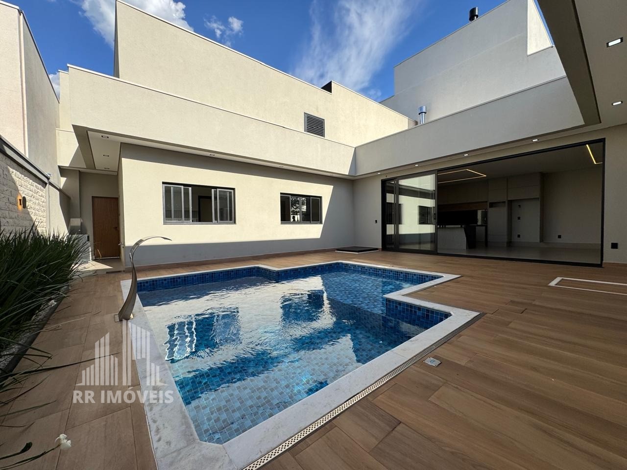 Casa, 3 quartos, 280 m² - Foto 12