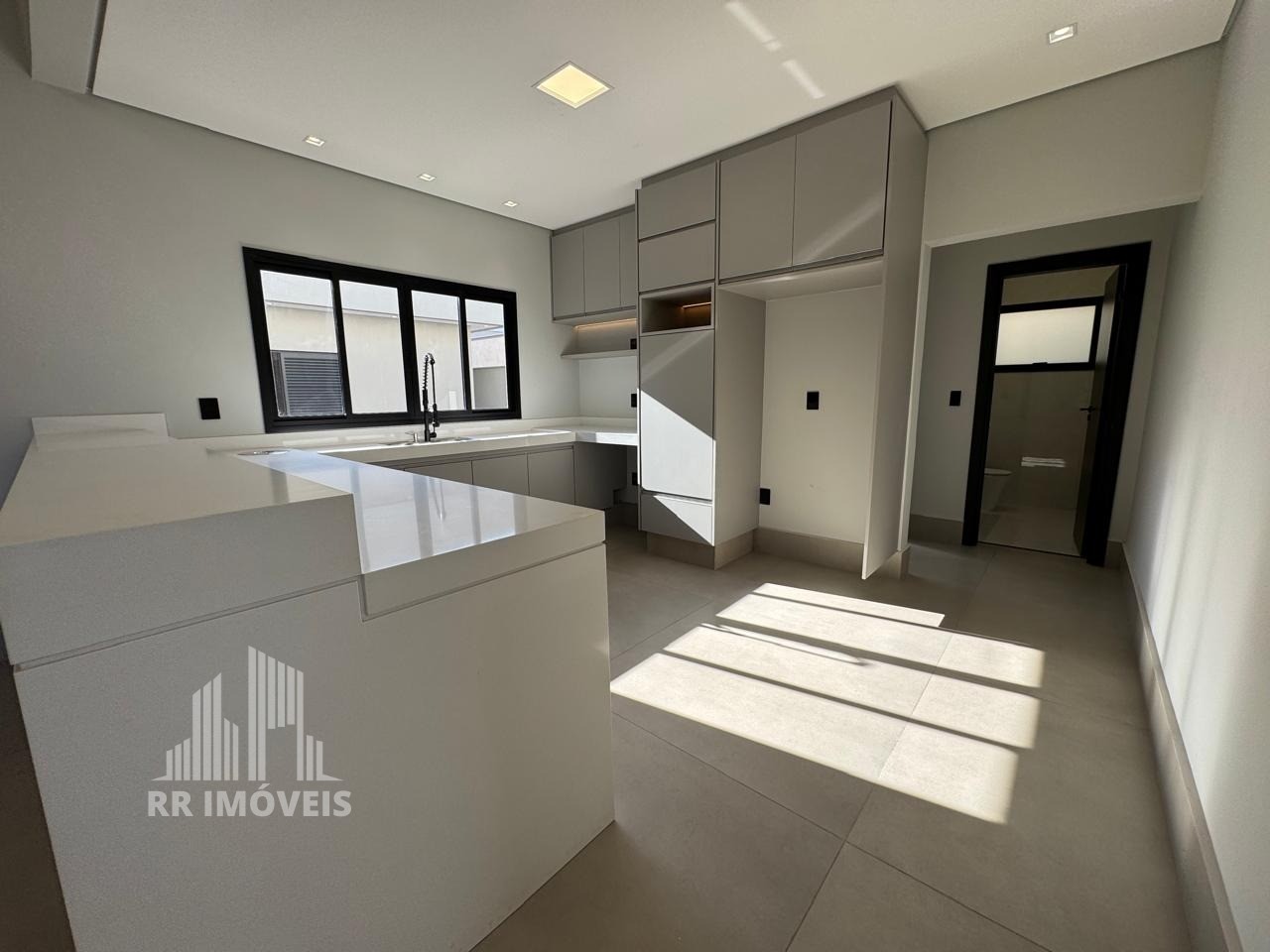 Casa, 3 quartos, 280 m² - Foto 27