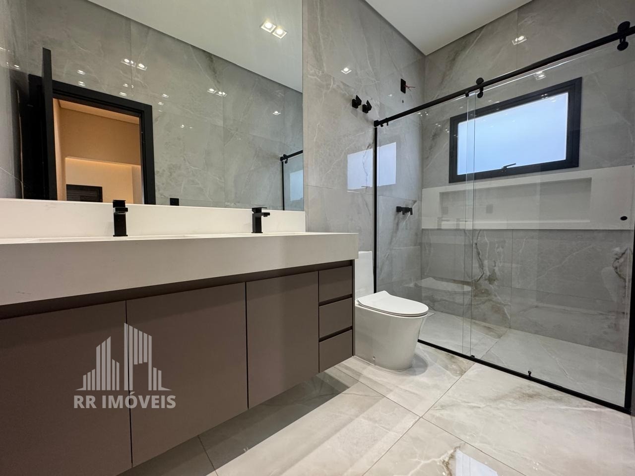 Casa, 3 quartos, 280 m² - Foto 32