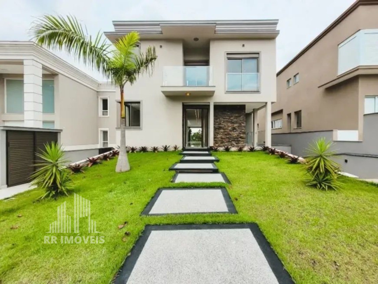 Casa, 4 quartos, 578 m² - Foto 1