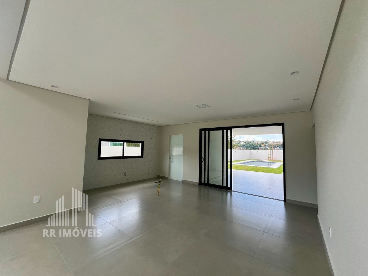 Casa, 4 quartos, 270 m² - Foto 30