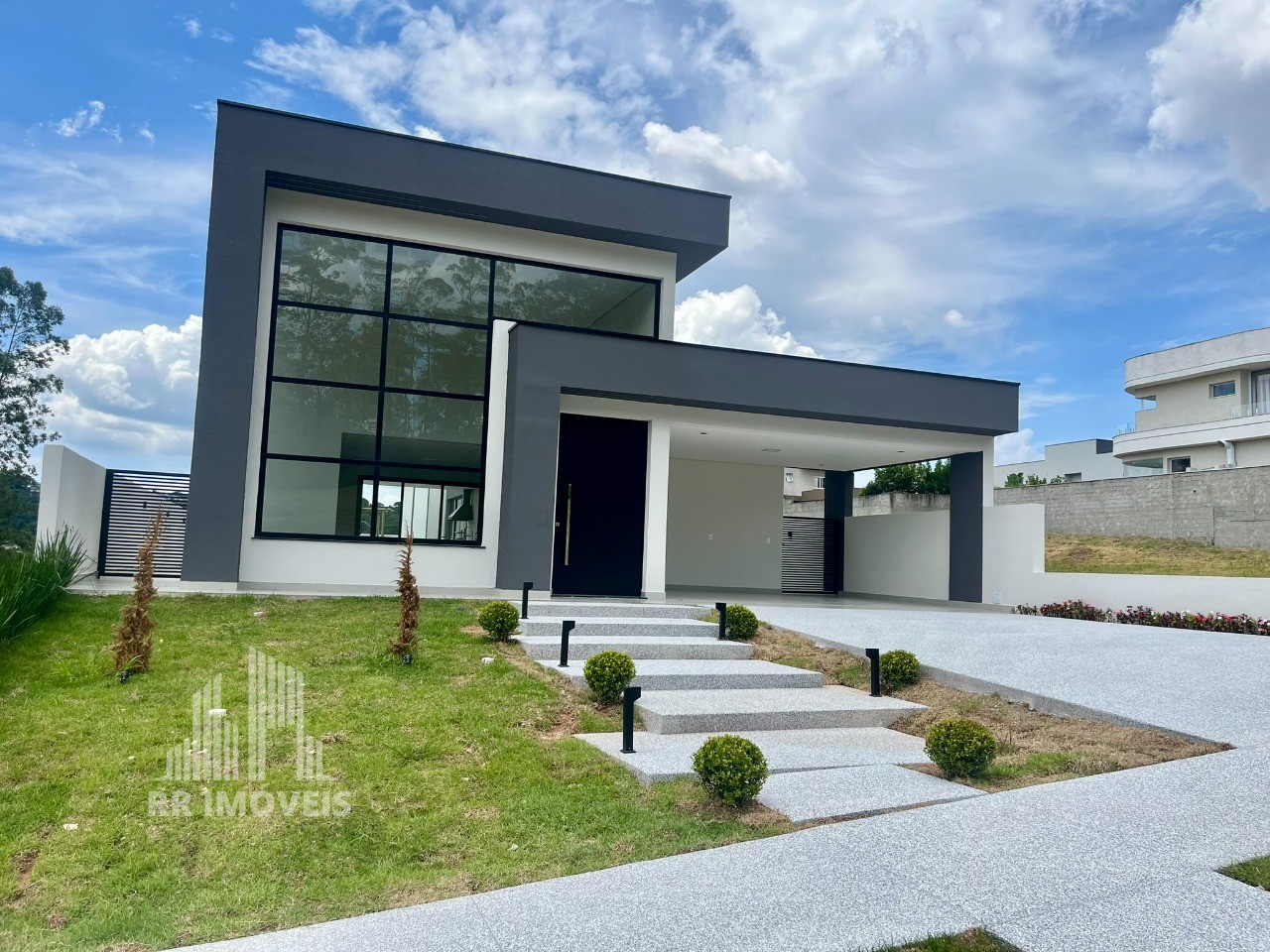 Casa, 4 quartos, 270 m² - Foto 35